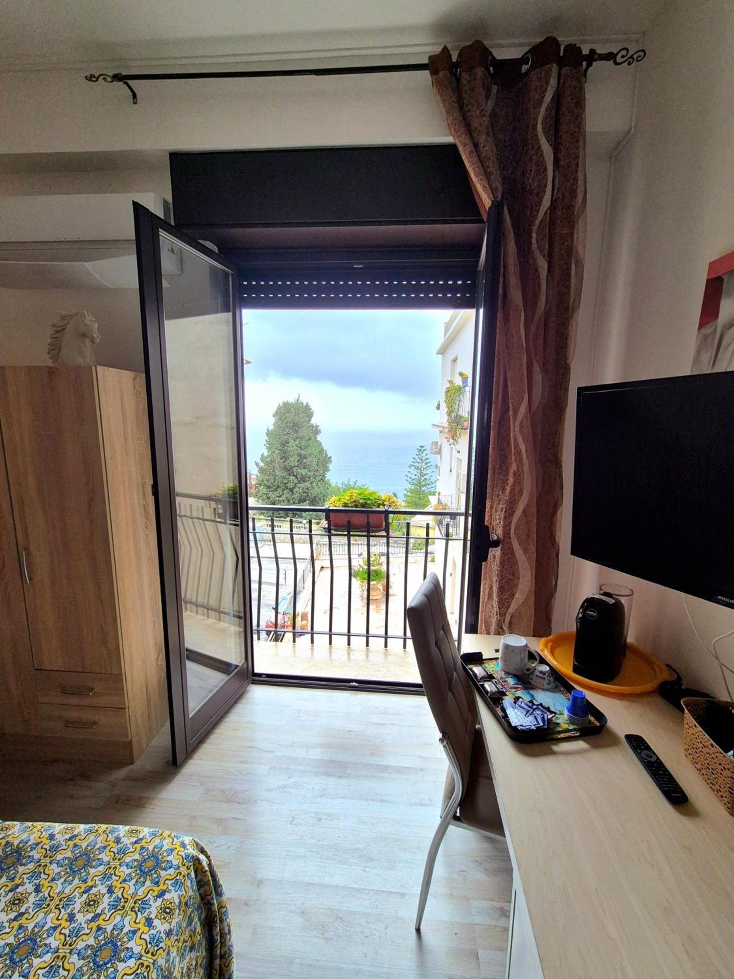 Bed and Breakfast Bella Taormina Exterior foto